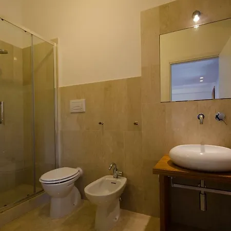 Anchise 38 Guest house