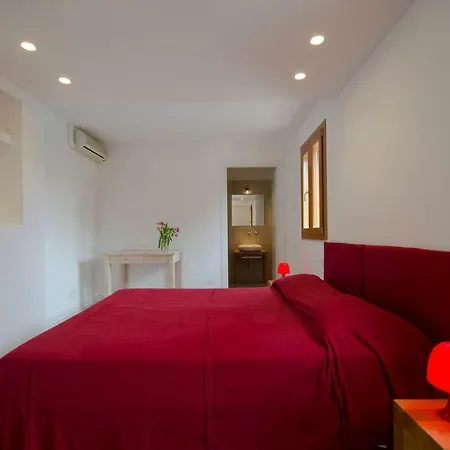 Anchise 38 Guest house 3*